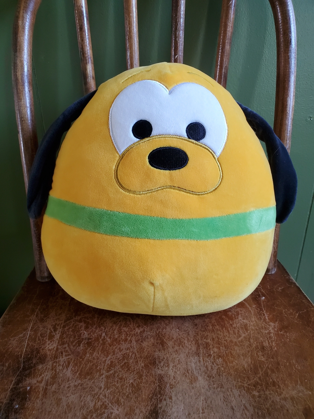 Disney Yellow Pluto Plush Squishmallow